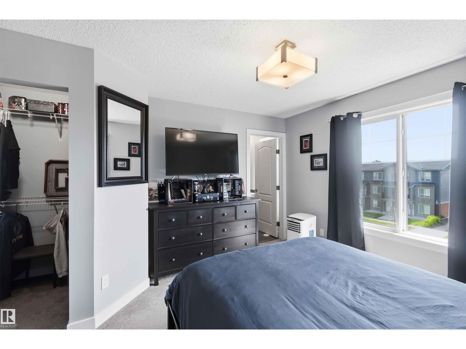 #53 3025 151 AV NW - 35