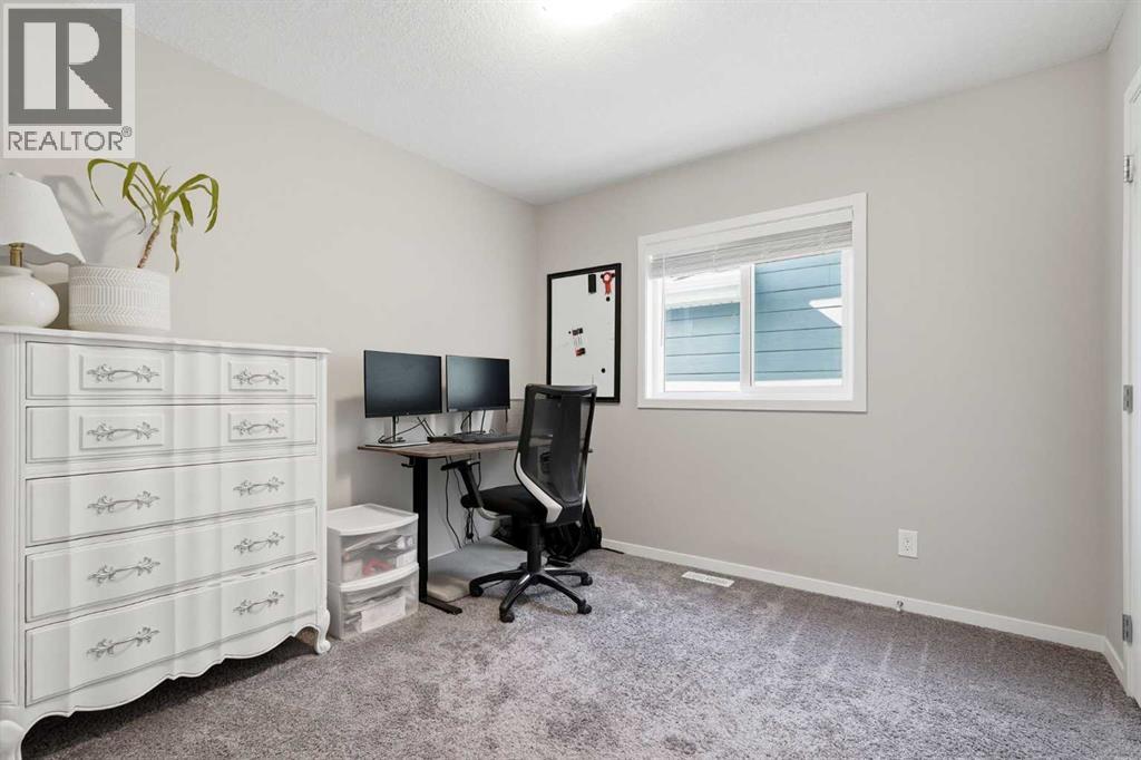 15 Cranbrook Terrace SE — photo 22