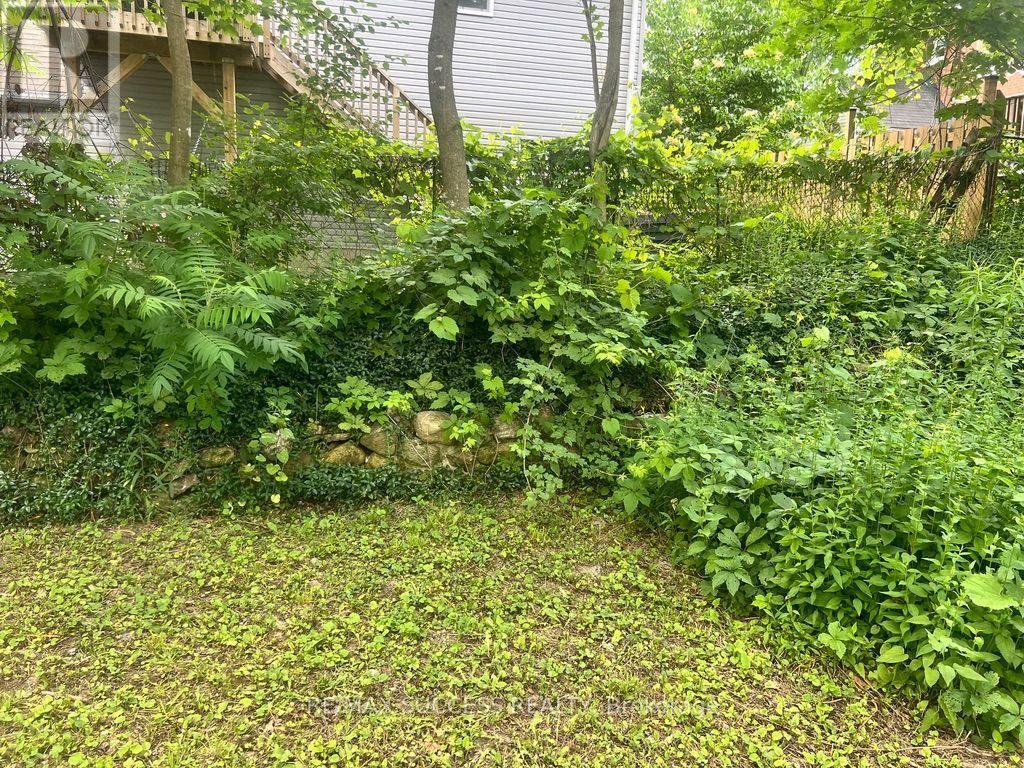 243 HARVEY STREET W - 34