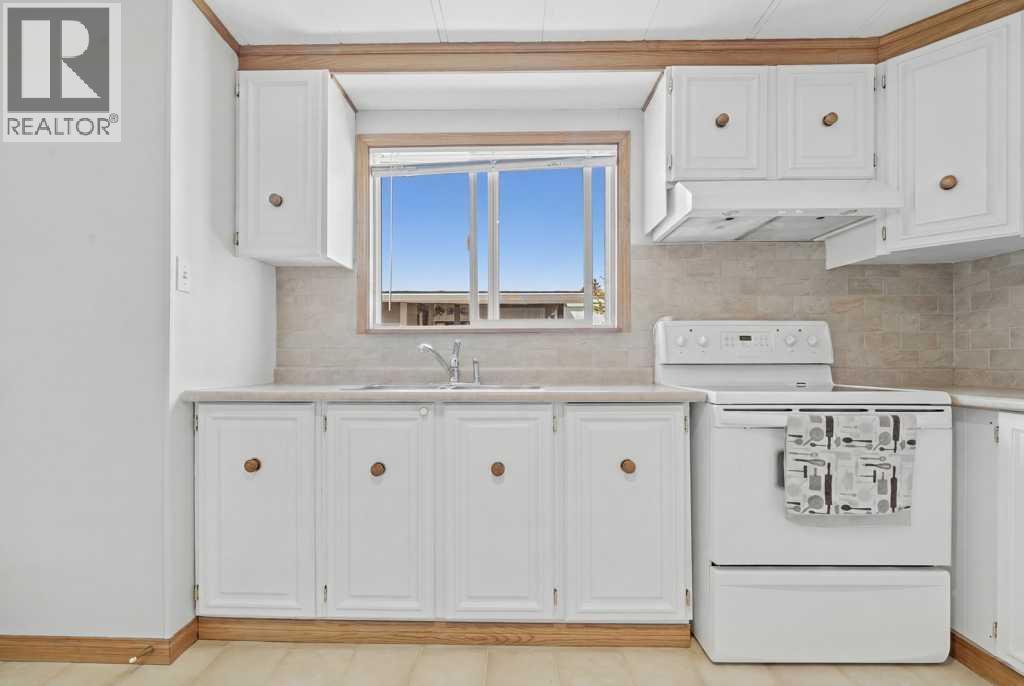 169, 3223 83 Street NW - 11
