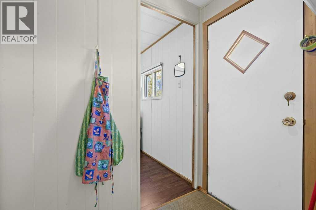 169, 3223 83 Street NW - 21