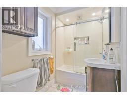 Main Floor - 63 Burnaby Boulevard, Toronto, ON M5N1G3 Photo 11