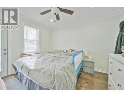 Main Floor - 63 Burnaby Boulevard, Toronto, ON M5N1G3 Photo 9