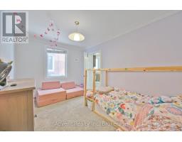 Main Floor - 63 Burnaby Boulevard, Toronto, ON M5N1G3 Photo 12