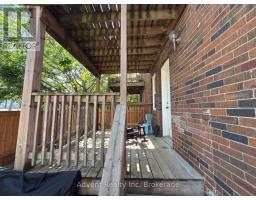 Main Floor - 63 Burnaby Boulevard, Toronto, ON M5N1G3 Photo 15