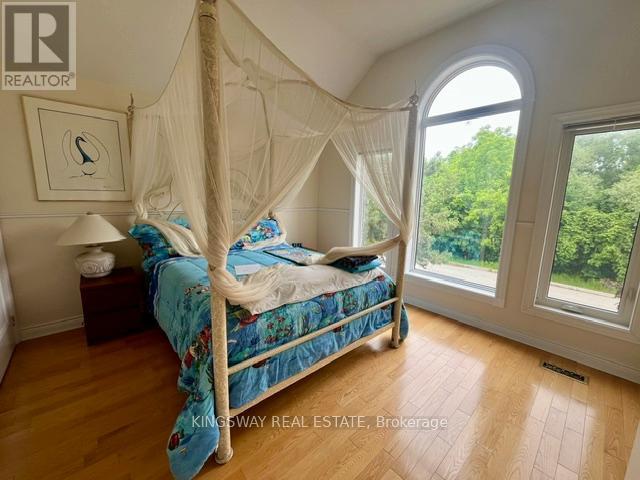 4040 LOOKOUT COURT - 16