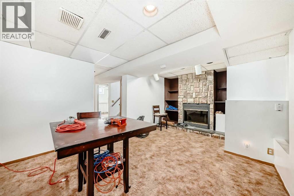 4218 38 Street NE - 25