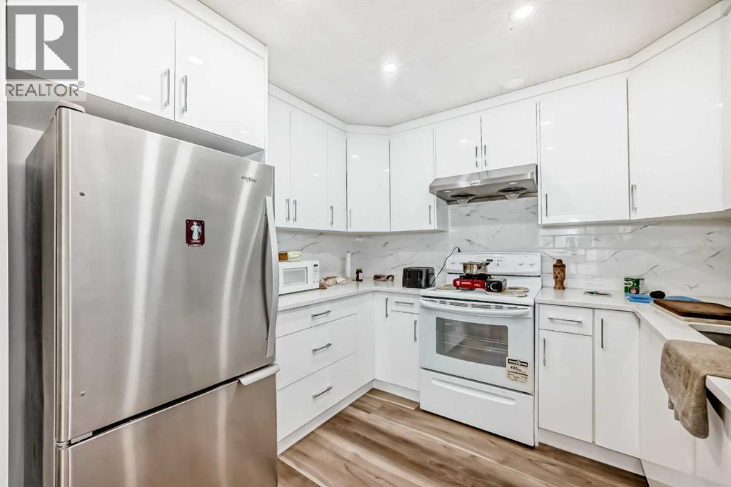 4218 38 Street NE - 6