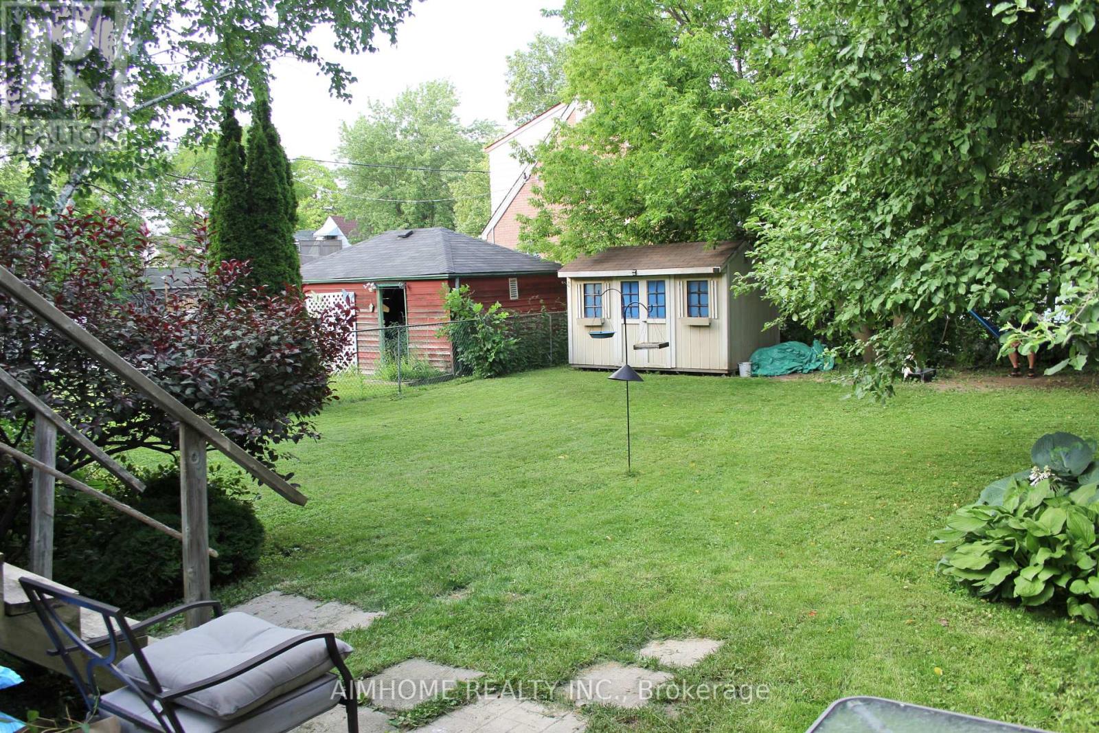31 CAMILLA CRESCENT - 19