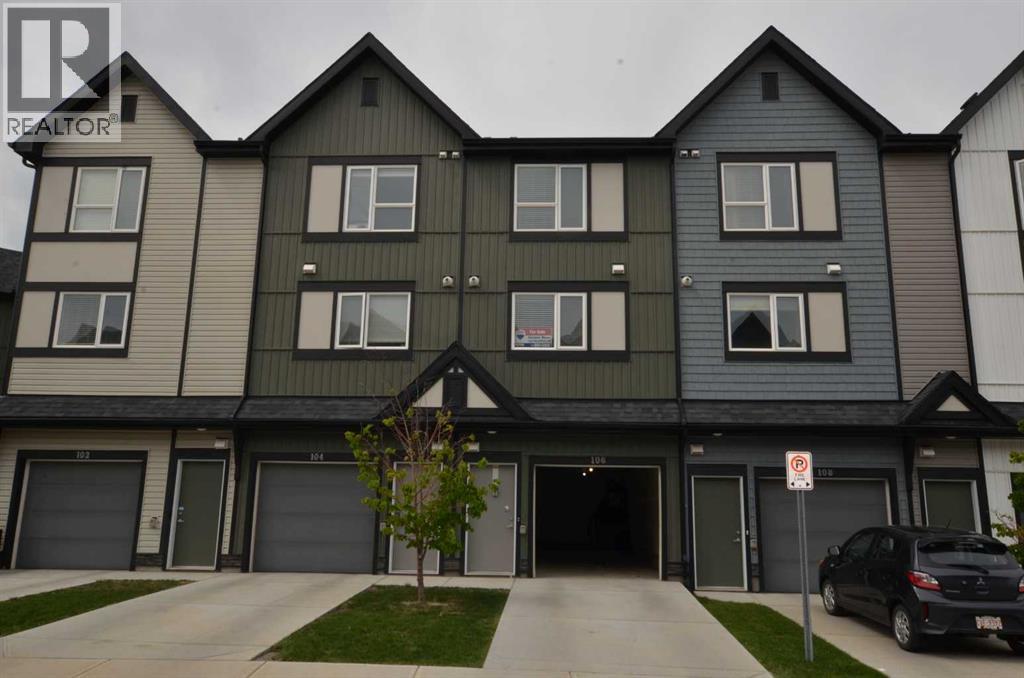 #106 16 Evanscrest Park NW - 45