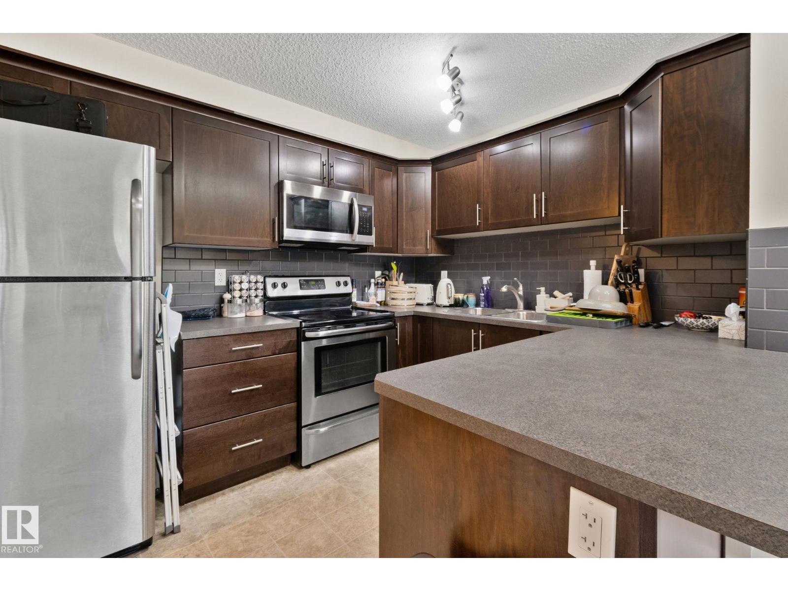 #116 396 SILVER BERRY RD NW - 4
