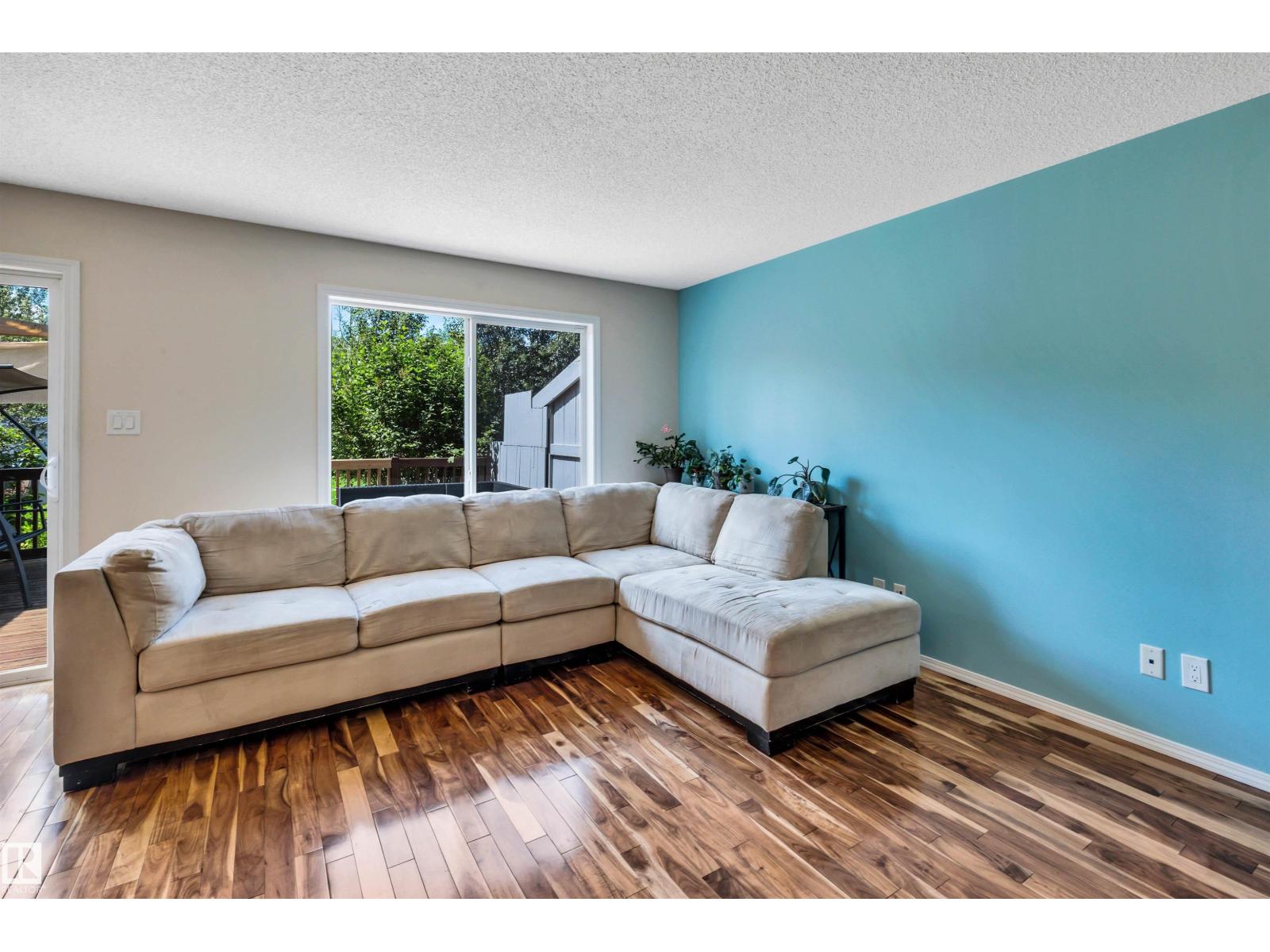 6012 214 ST NW — photo 10