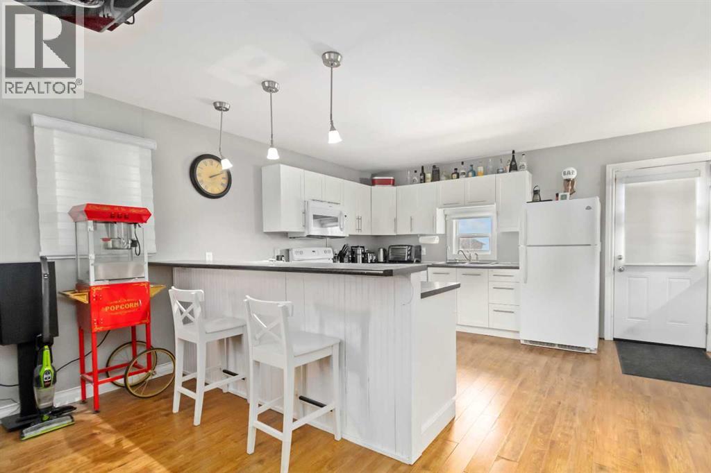 54 Poplar Crescent - 26