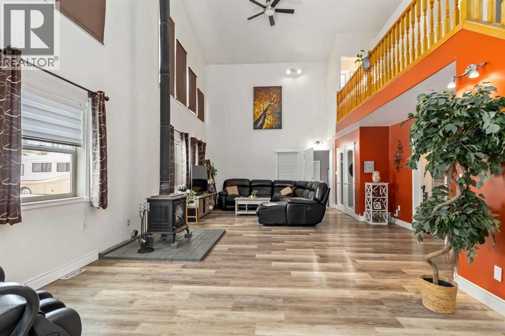 54 Poplar Crescent - 6