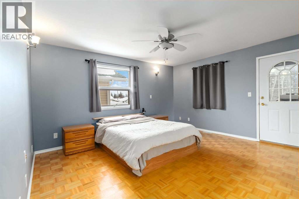 54 Poplar Crescent - 14