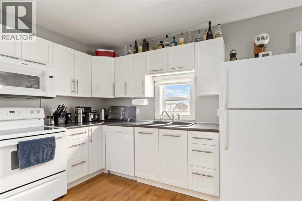54 Poplar Crescent - 29