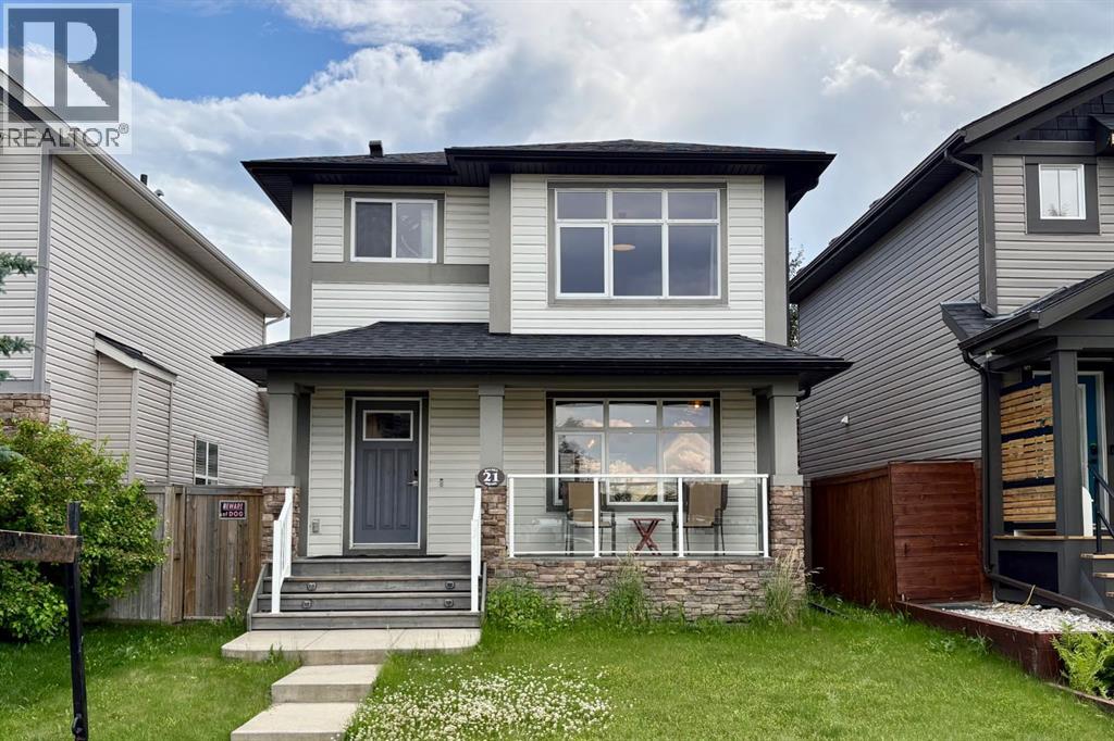 21 Walden Square SE - 2