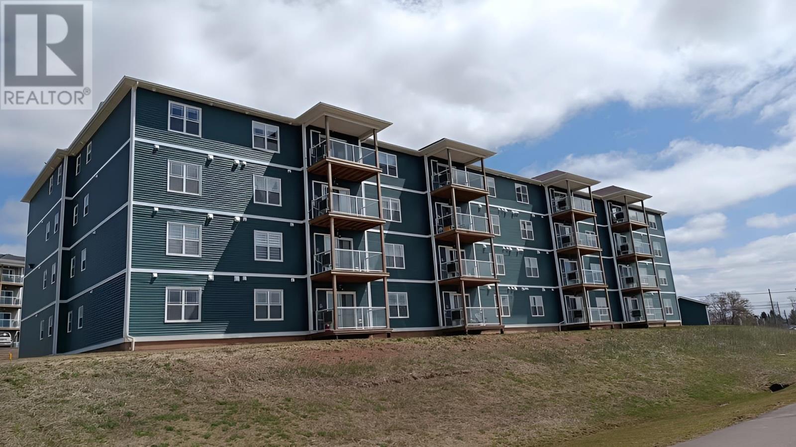 #404 18 Gilbert Drive - Image 2