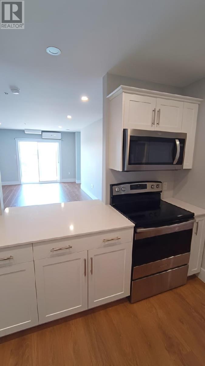 #404 18 Gilbert Drive - 5