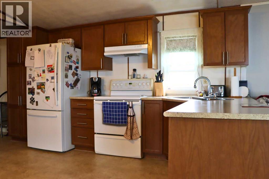 5207 51 Avenue — photo 10