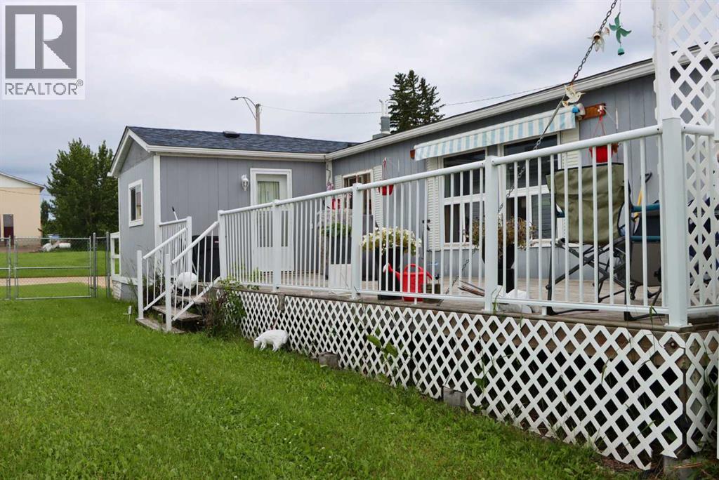 5207 51 Avenue - photo 4
