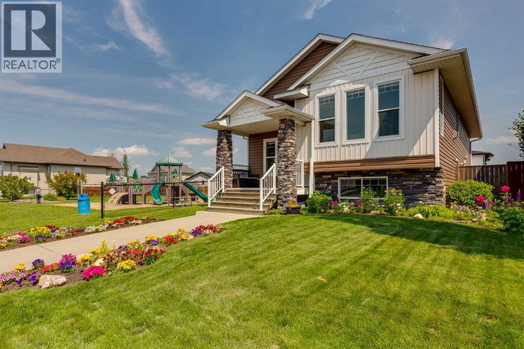 74 Mackenzie Crescent - photo 3