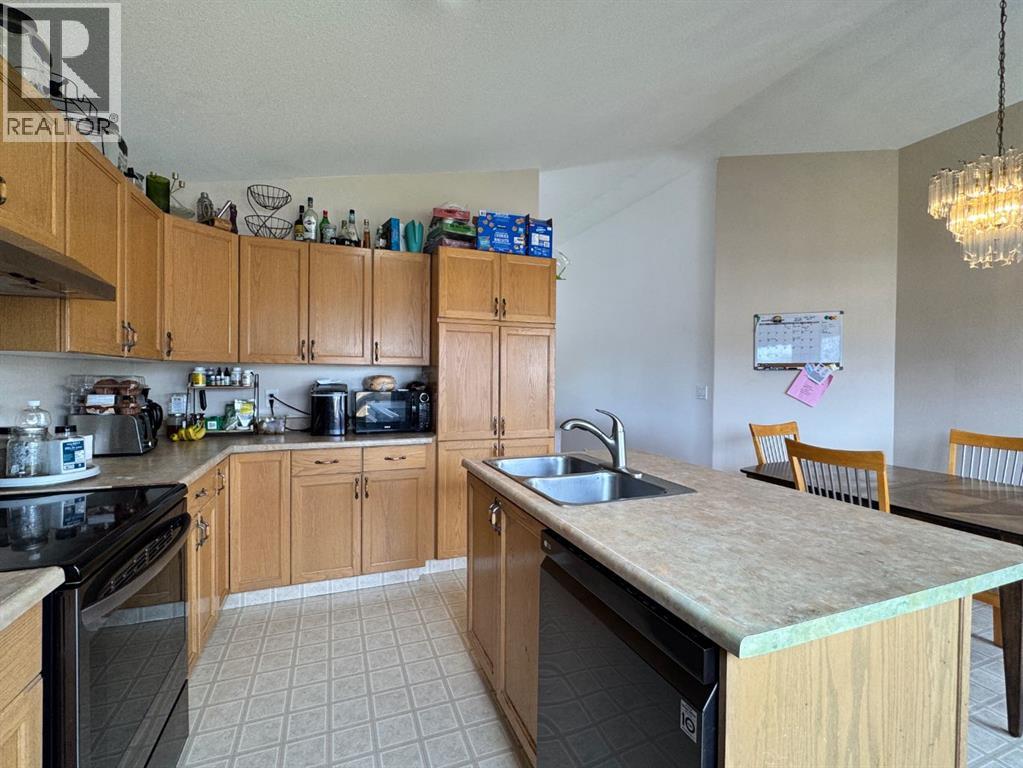6001 90A Street — photo 15