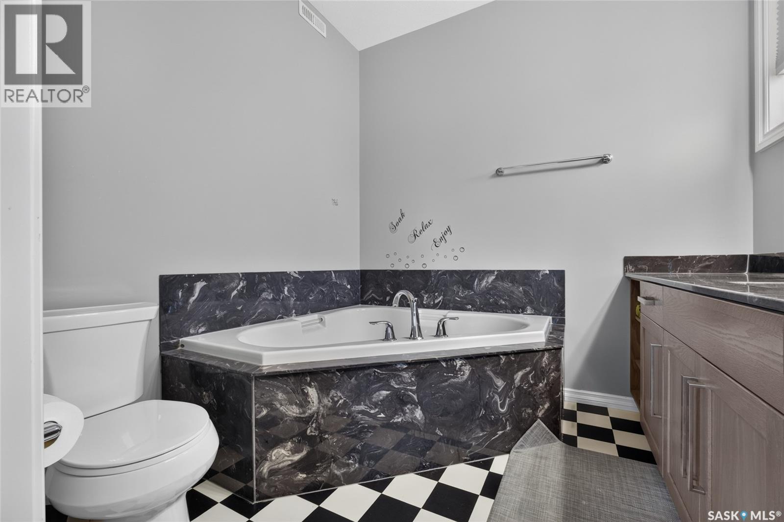 2801 Ridgway AVENUE - 9