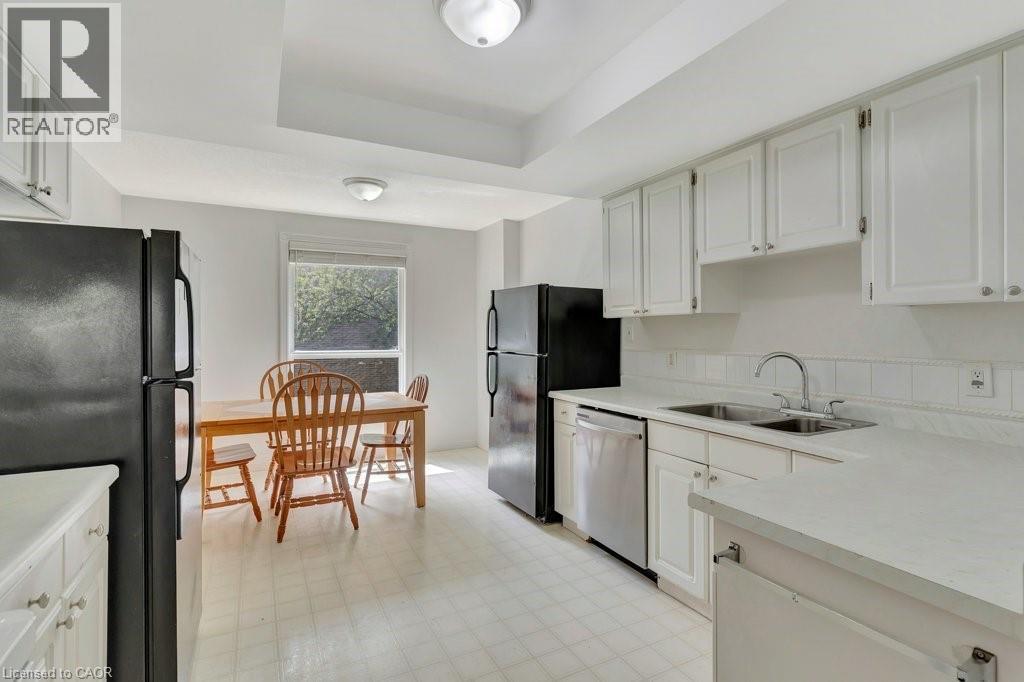 175 JANEFIELD Avenue - 14