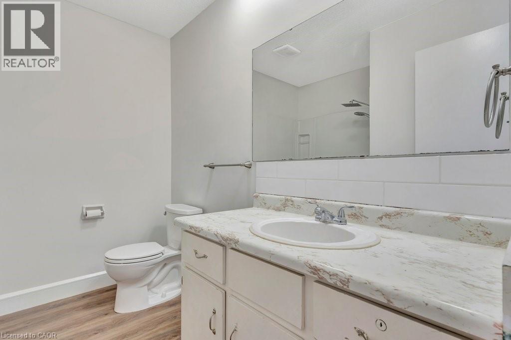 175 JANEFIELD Avenue - 24