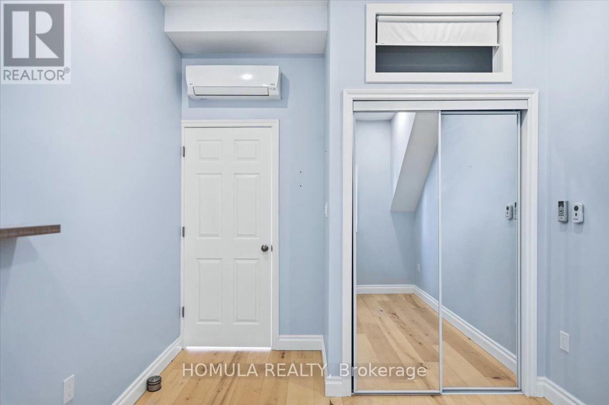Bedroom Closet