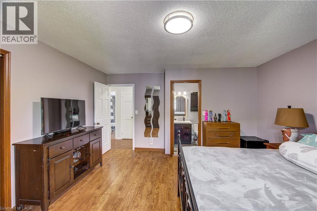 95 ALLEN Street - 27