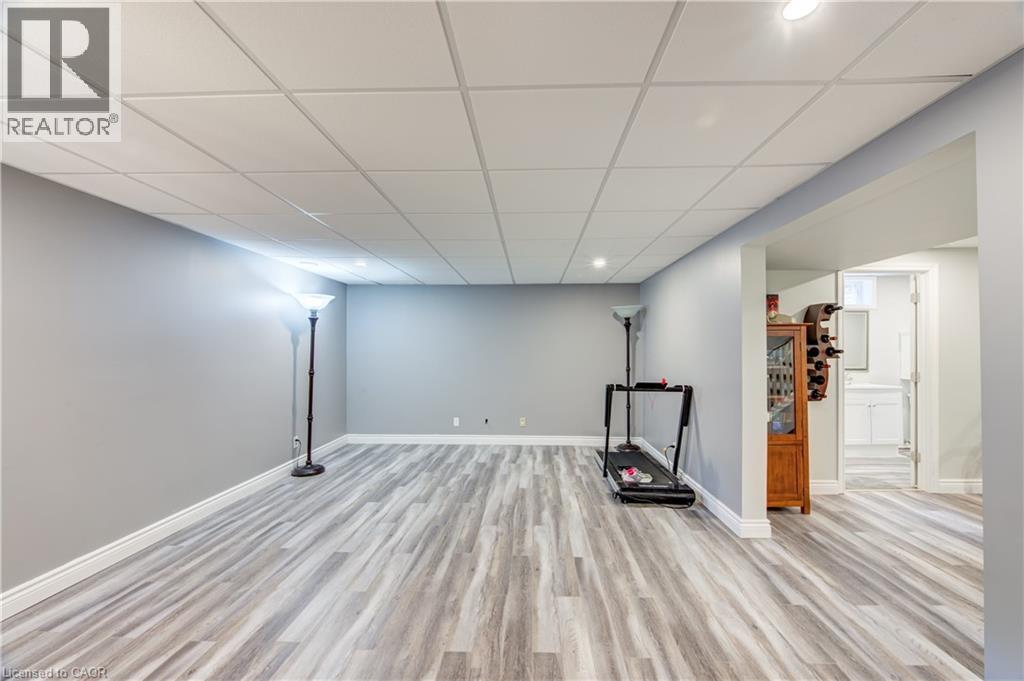 95 ALLEN Street - 36
