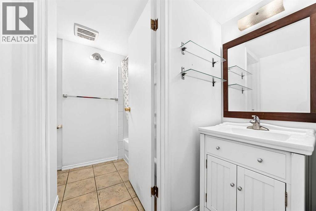 2912 Brentwood Boulevard NW - 40