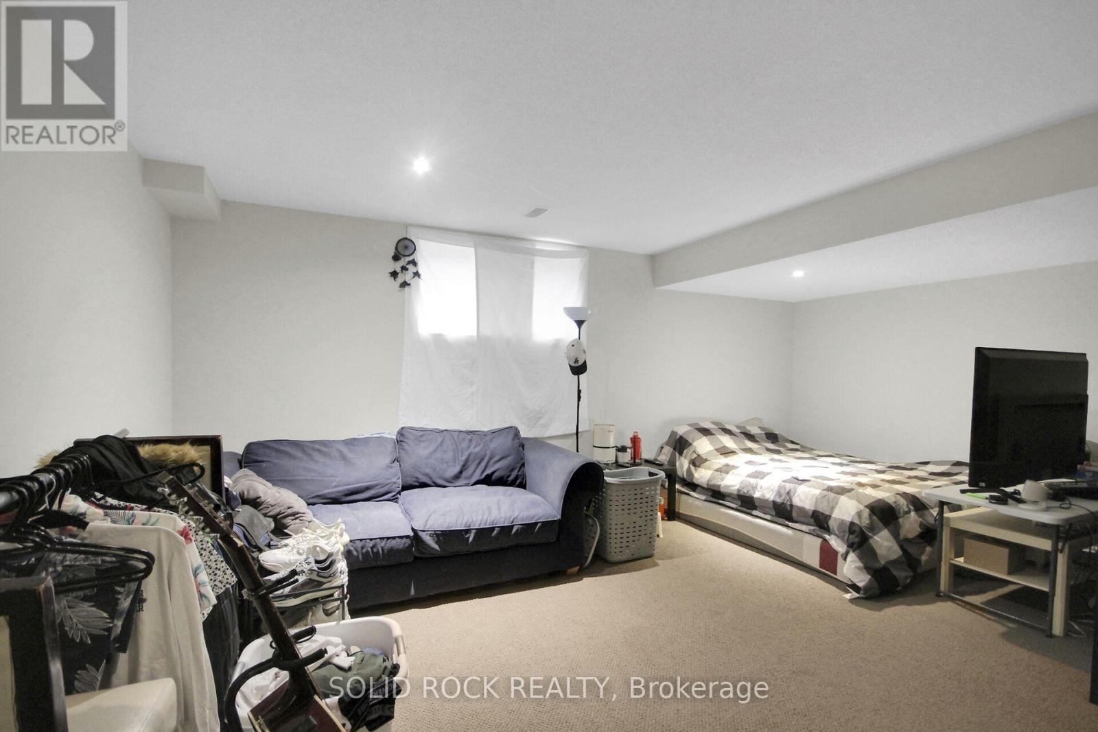 520 GRAND TULLY WAY - 24