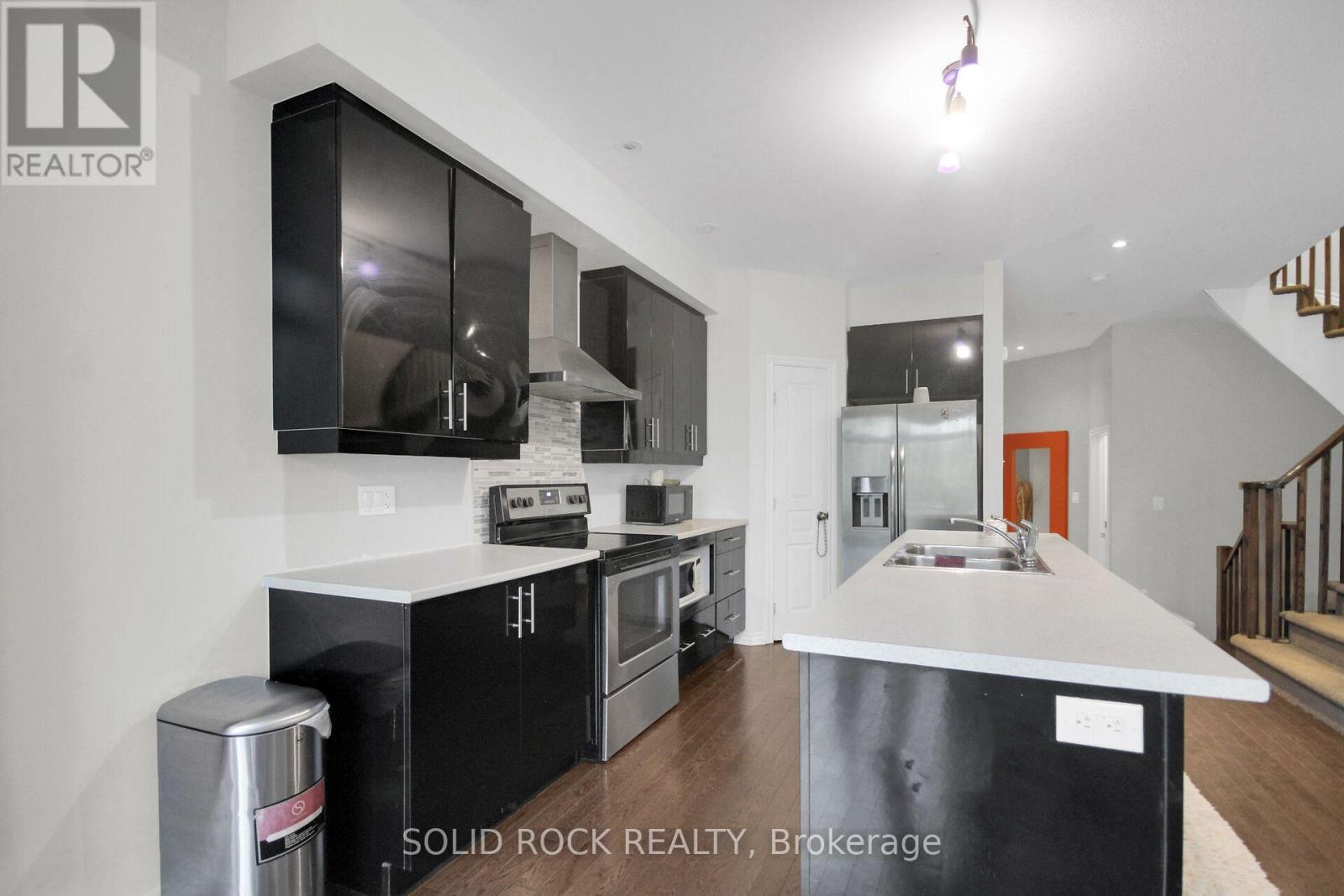 520 GRAND TULLY WAY - 12