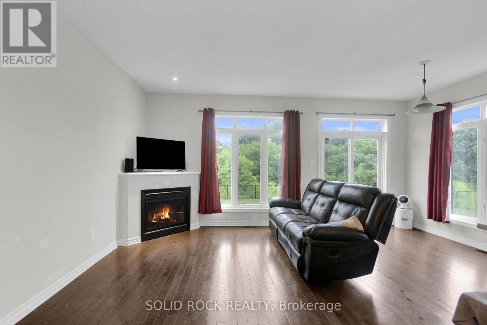 520 GRAND TULLY WAY - 9