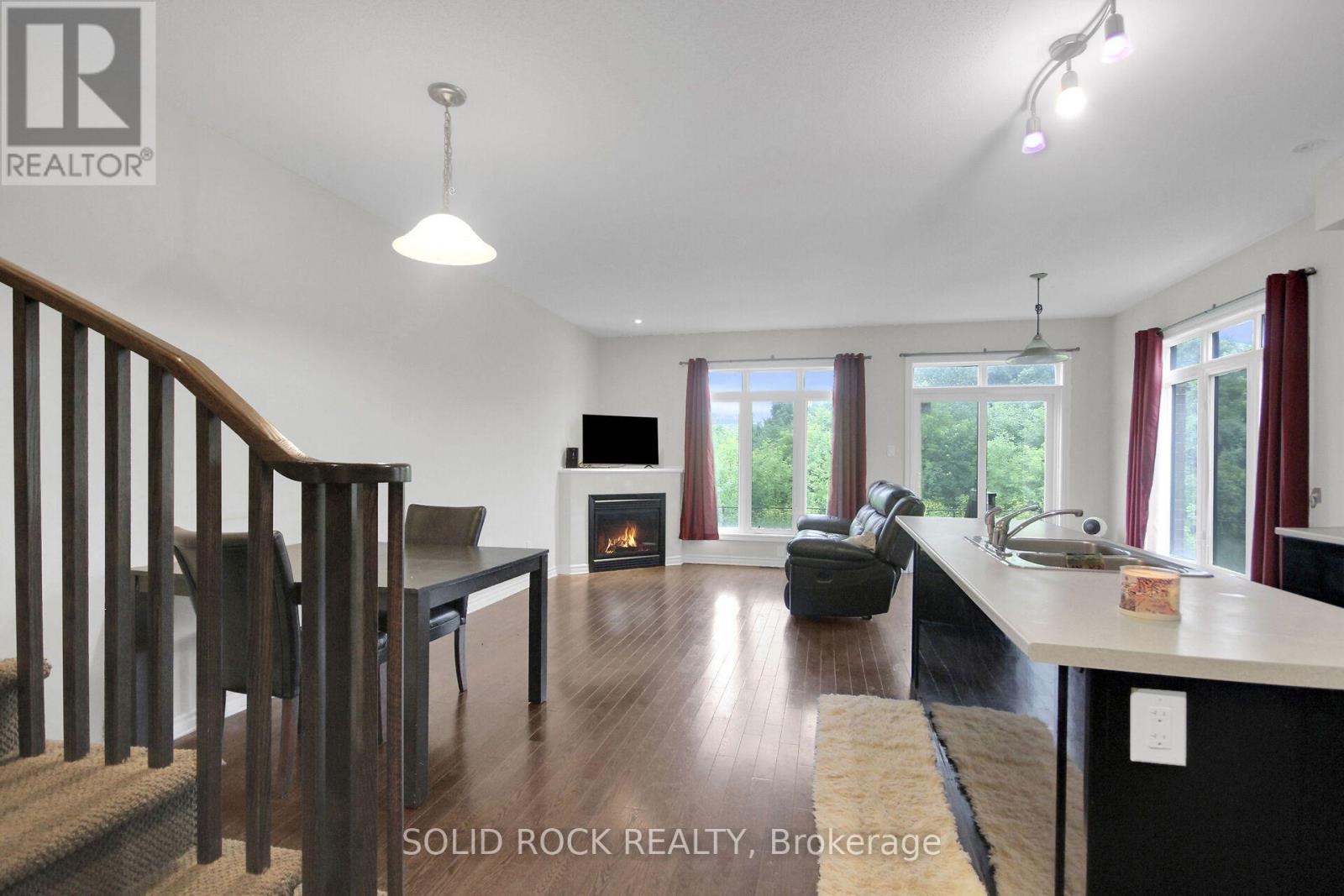520 GRAND TULLY WAY - 8