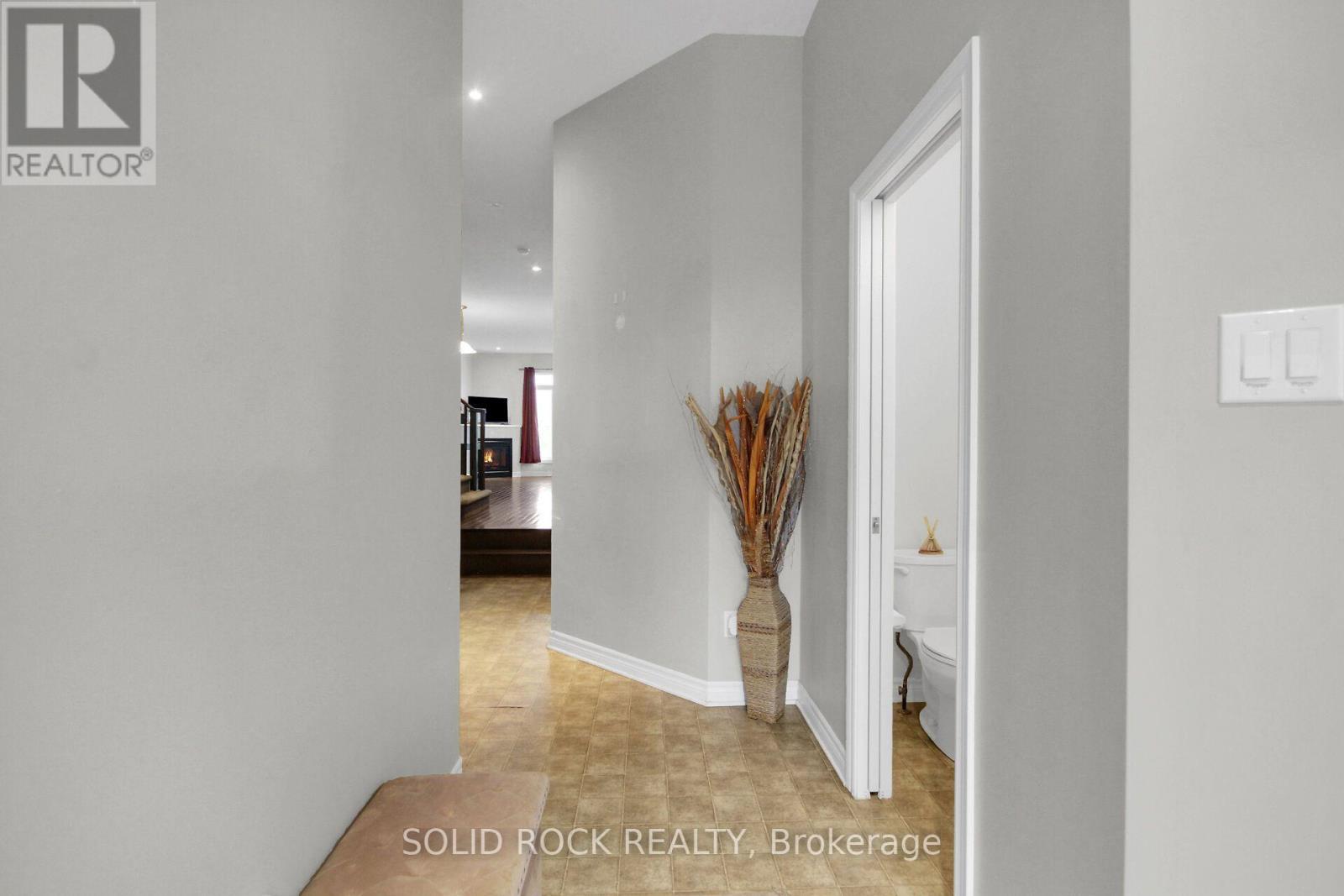 520 GRAND TULLY WAY - 5