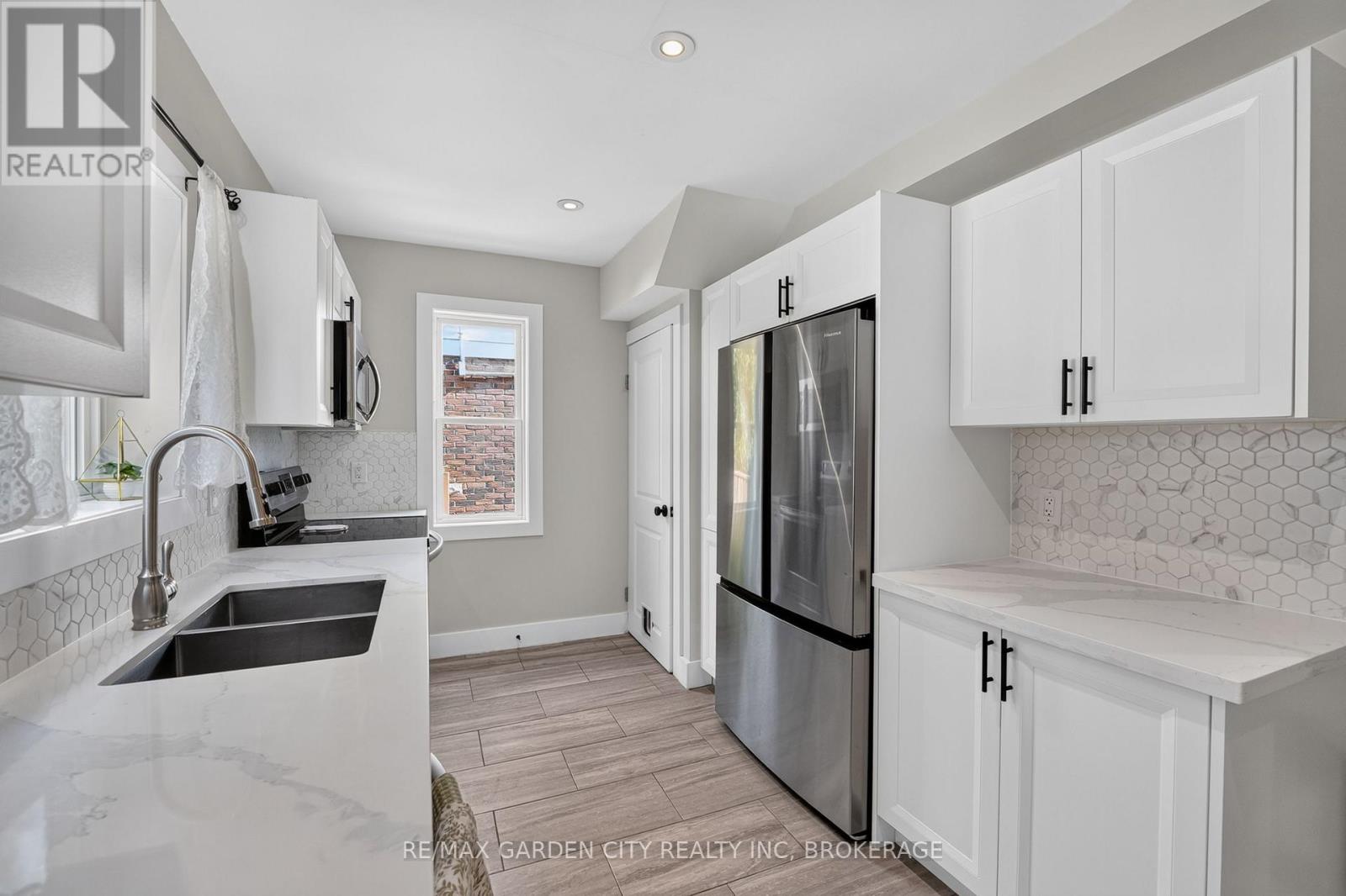 144 HIGHLAND AVENUE - 15