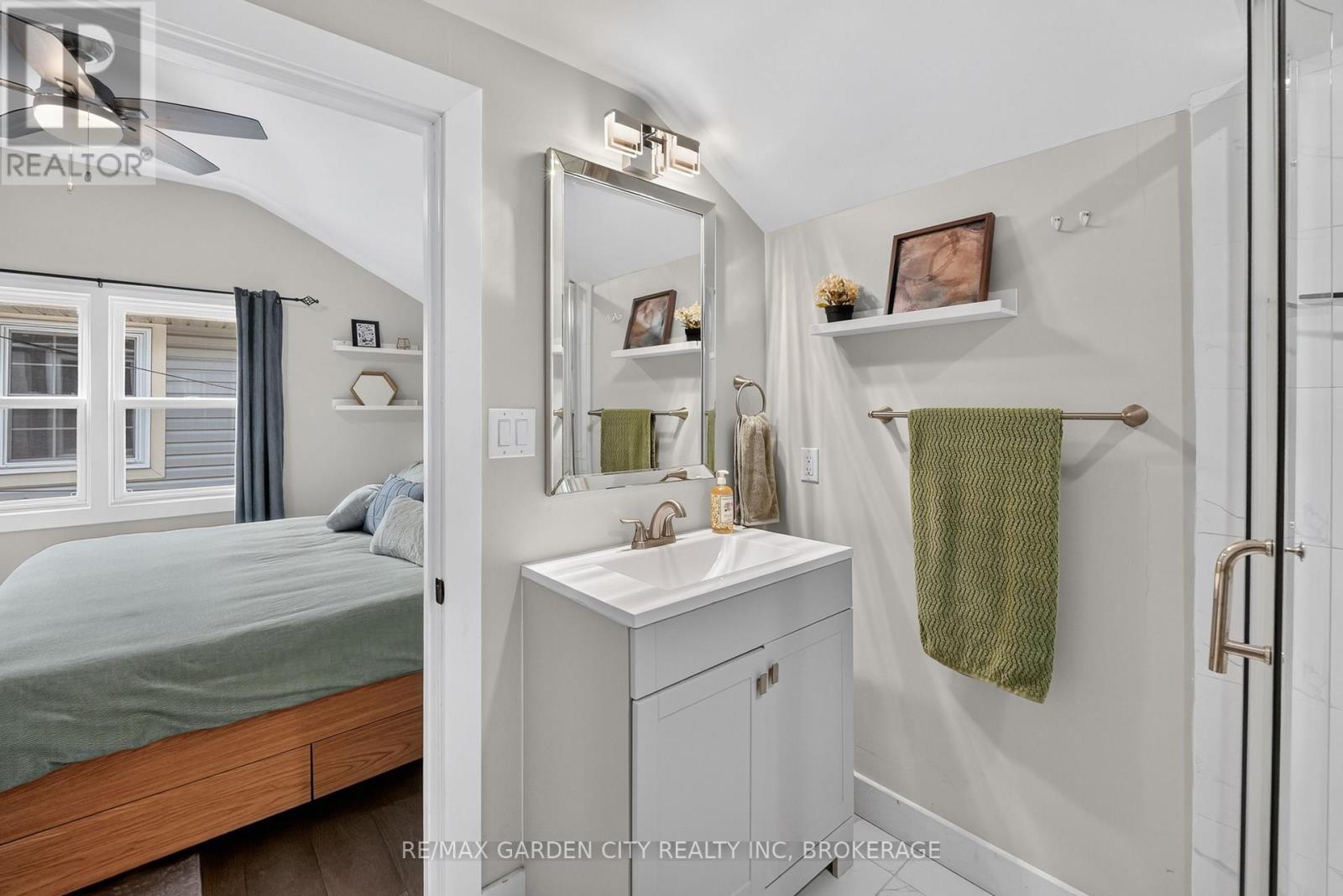 144 HIGHLAND AVENUE - 26