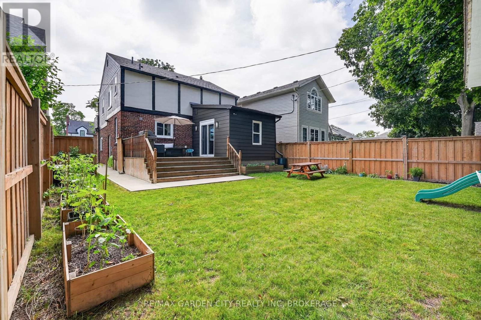 144 HIGHLAND AVENUE - 44