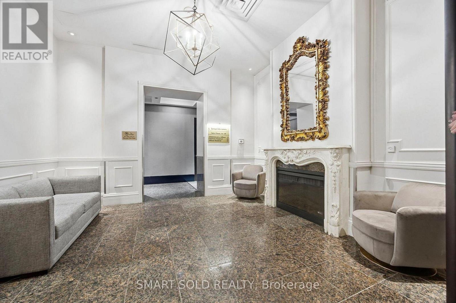 #2912 1 KING STREET W - Image 11