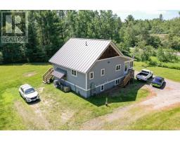 1028 Medora Lake Road, Muskoka Lakes, ON P0B1J0 Photo 29