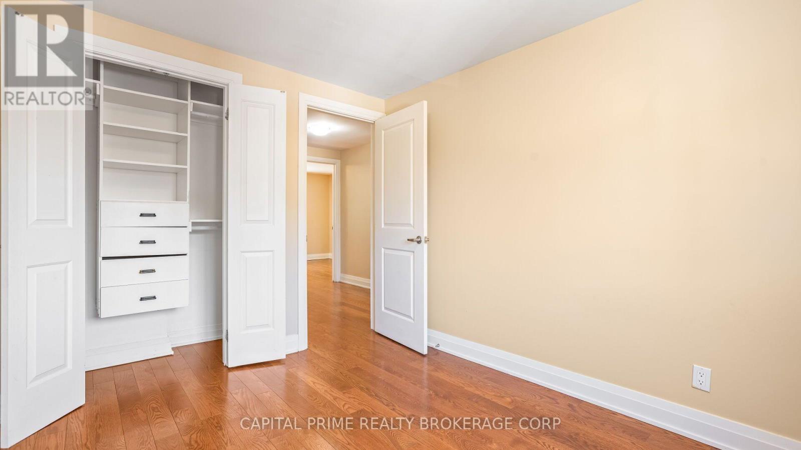 #36 250 BRIDLETOWNE CIRCLE - 17