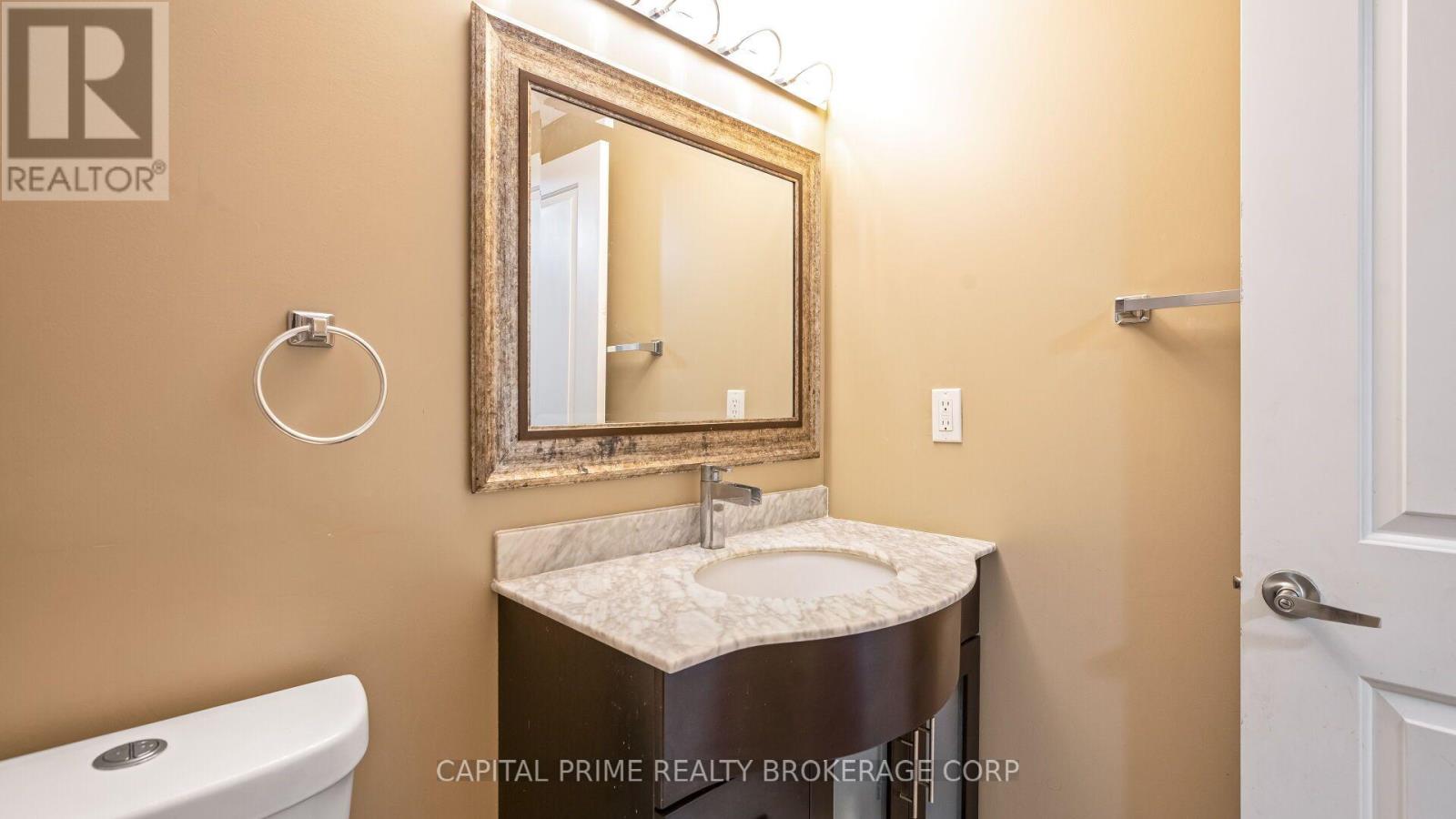 #36 250 BRIDLETOWNE CIRCLE - 21