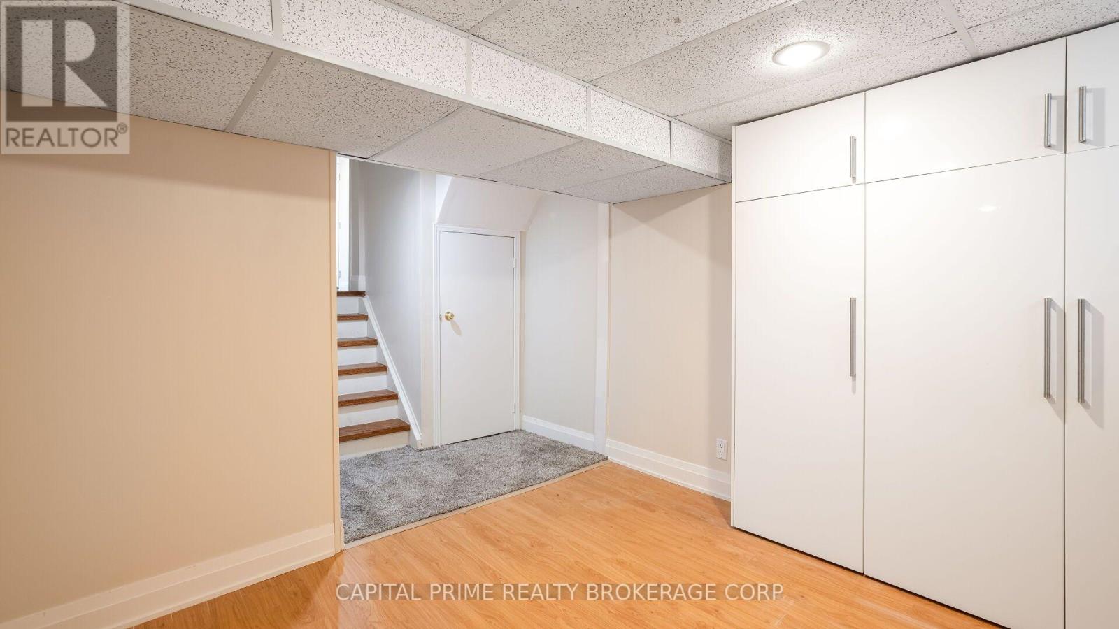 #36 250 BRIDLETOWNE CIRCLE - 27