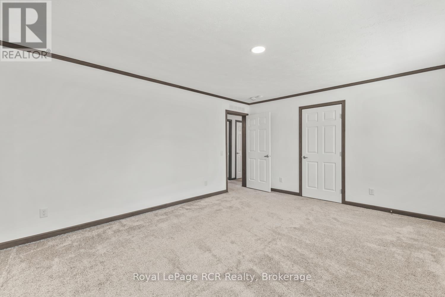 206 SPRUCE DRIVE - 14
