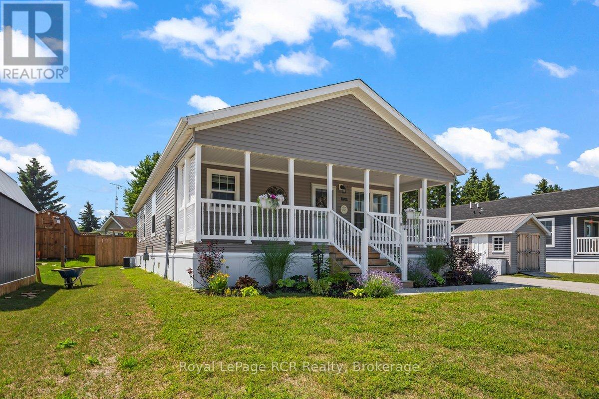 206 SPRUCE DRIVE - 2