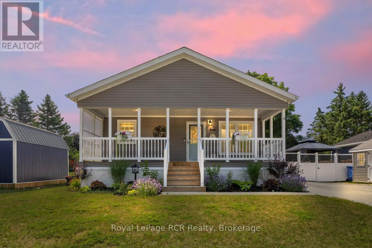 206 SPRUCE DRIVE - 32